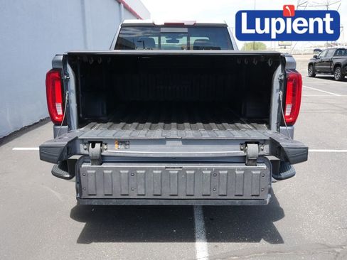 Used 2020 GMC Sierra 1500 SLT w/ SLT Convenience Package AWD/4WD image 9