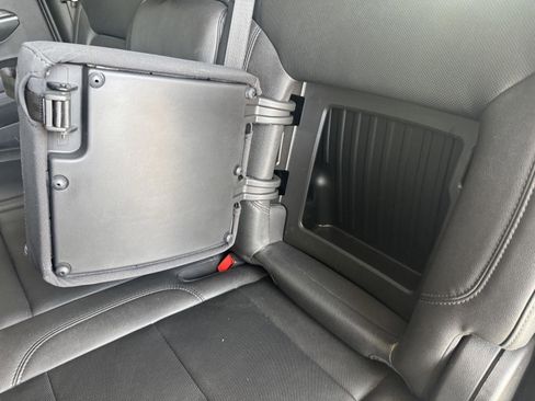 Used 2022 Chevrolet Silverado 1500 LTZ image 10