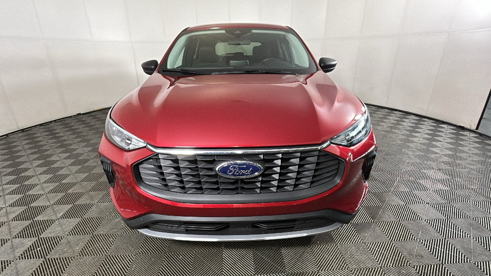 Used 2025 Ford Escape Active AWD/4WD image 8