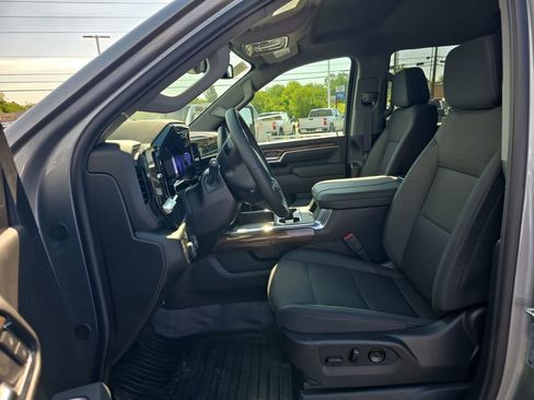 New 2026 Chevrolet Silverado 3500 LT w/ Convenience Package AWD/4WD image 23