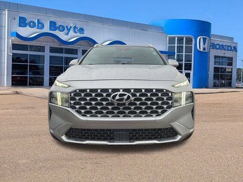 Used 2022 Hyundai Santa Fe SEL w/ Convenience + Premium Package FWD image 2