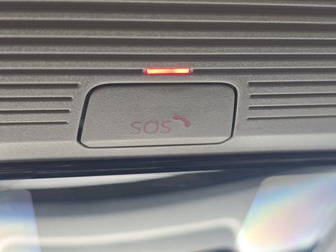 New 2026 Volkswagen Atlas SE image 25