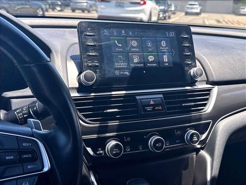 Used 2020 Honda Accord Sport image 9