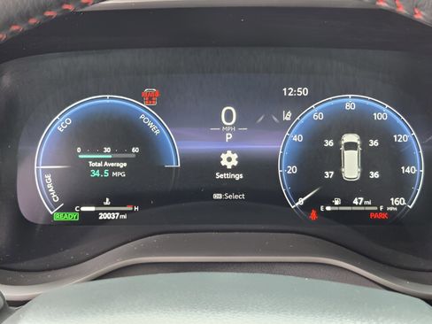 Certified 2025 Toyota Sienna XSE image 22