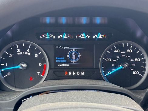 Used 2022 Ford F350 XLT w/ XLT Premium Package AWD/4WD image 20