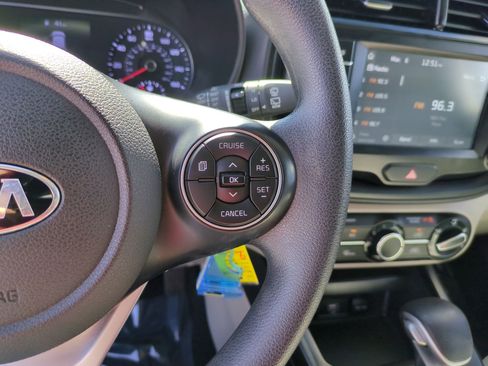 Used 2021 Kia Soul LX image 18