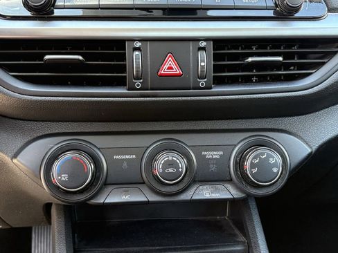 Used 2024 Kia Forte LXS image 20