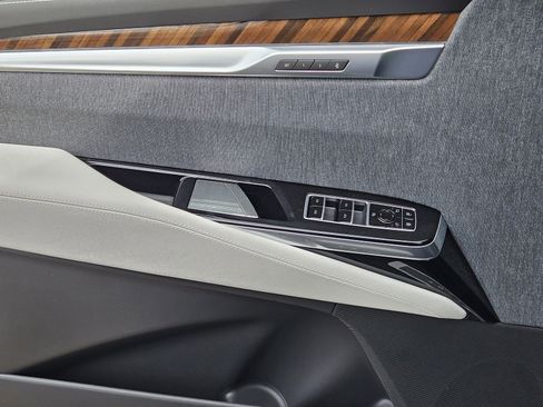 New 2026 Cadillac Escalade Platinum Sport image 16