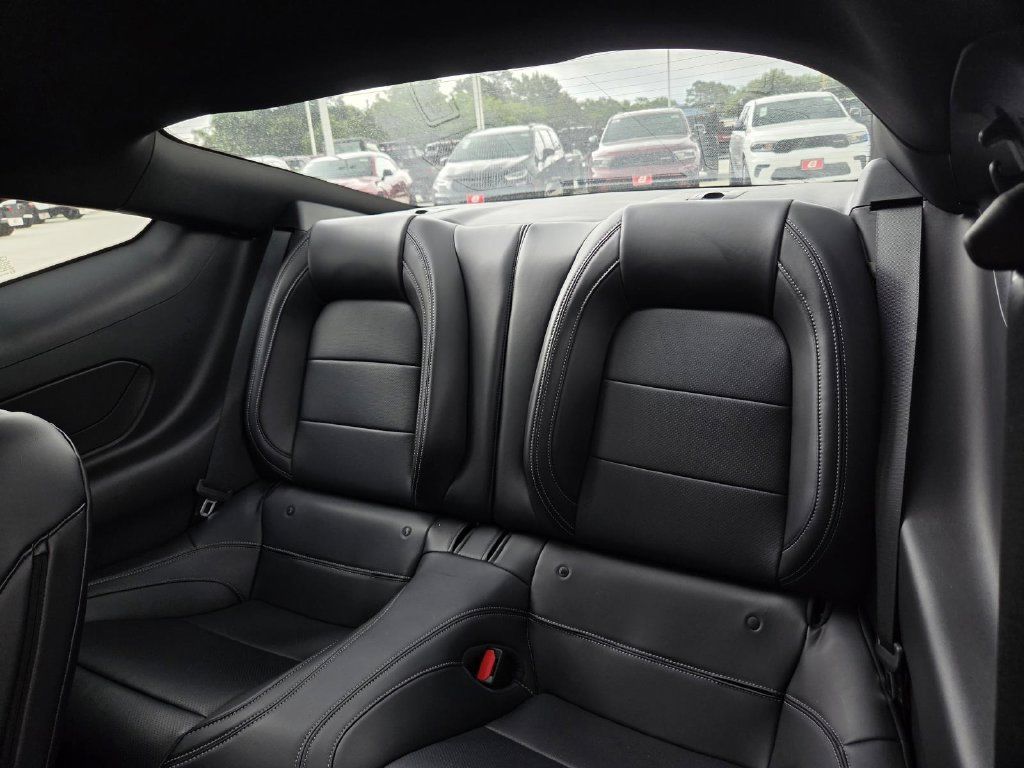 Used 2026 Ford Mustang Premium RWD image 28