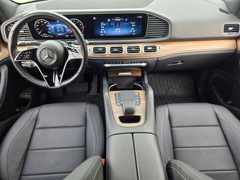 Used 2025 Mercedes-Benz GLE 350 4MATIC image 25