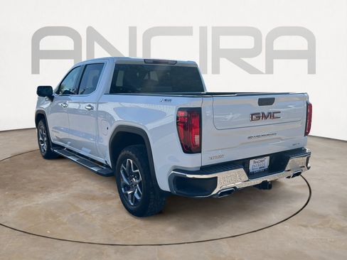 Used 2023 GMC Sierra 1500 SLT image 8