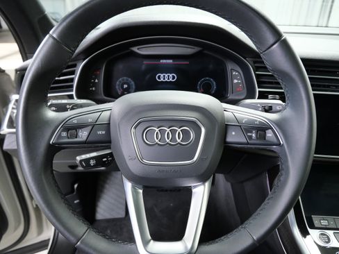 Used 2023 Audi Q7 2.0T Premium Plus w/ Premium Plus Package AWD/4WD image 25
