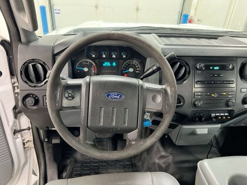 Used 2012 Ford F550 2WD Regular Cab Super Duty w/ Payload Upgrade Pkg image 6