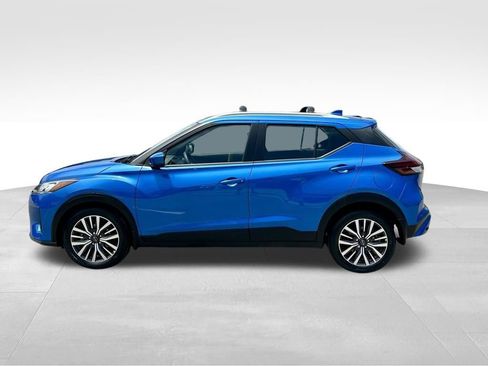 Certified 2024 Nissan Kicks SV w/ Exterior Package FWD image 10