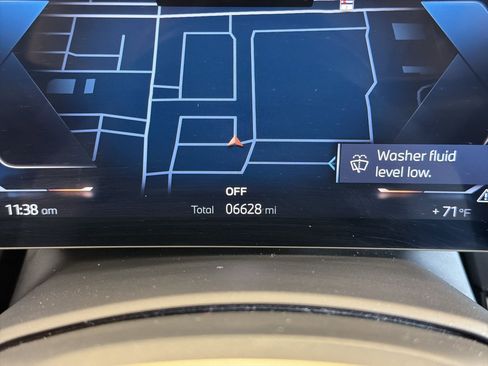 Used 2025 BMW iX xDrive50 w/ Premium Package AWD/4WD image 20
