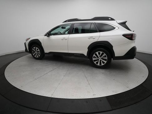 Certified 2025 Subaru Outback Premium w/ Popular Package #1A image 12