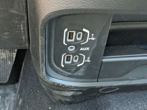 New 2025 RAM 2500 Tradesman image 28