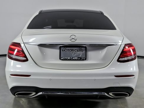 Used 2019 Mercedes-Benz E 300 4MATIC image 10