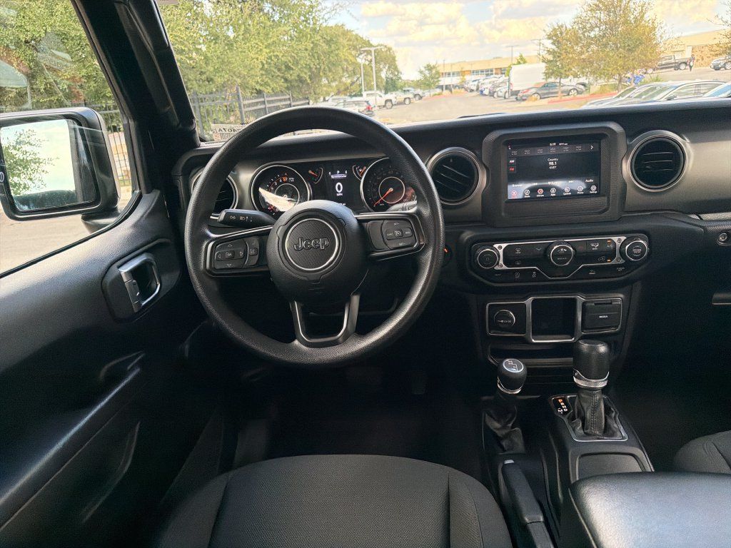 Used 2023 Jeep Gladiator Sport w/ Trailer Tow Package AWD/4WD image 32