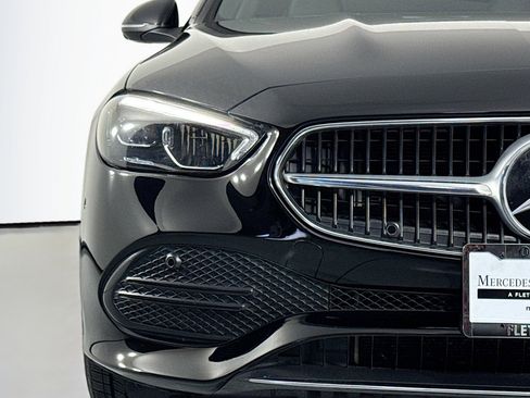 Used 2023 Mercedes-Benz C 300 Sedan image 13