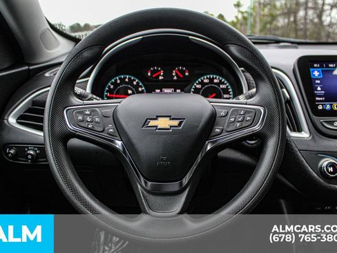 Used 2024 Chevrolet Malibu LT image 24