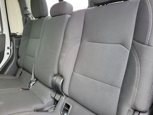 Used 2021 Jeep Gladiator Overland image 20