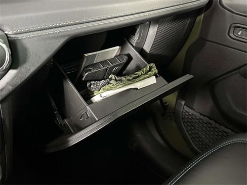 Used 2024 Jeep Wrangler High Altitude image 34