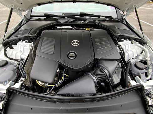 Certified 2025 Mercedes-Benz C 300 4MATIC Sedan image 20
