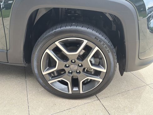 Used 2021 Jeep Renegade Sport AWD/4WD image 12