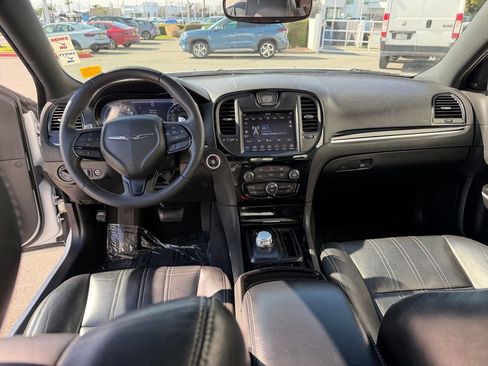Used 2023 Chrysler 300 S RWD image 13