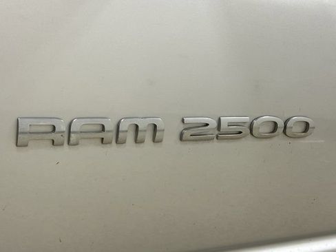 Used 2006 Dodge Ram 2500 Truck SLT w/ Light Group AWD/4WD image 38