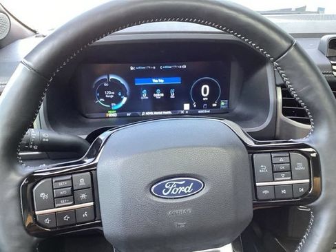 Used 2024 Ford F150 Lightning Platinum AWD/4WD image 30