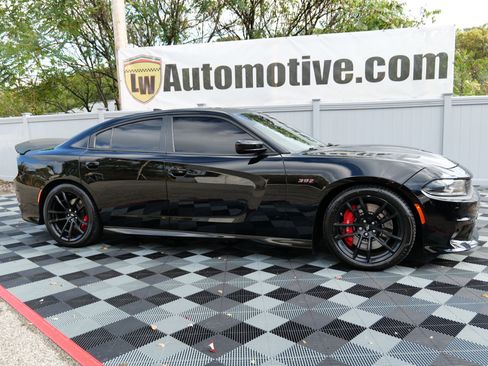 Used 2018 Dodge Charger R/T image 66