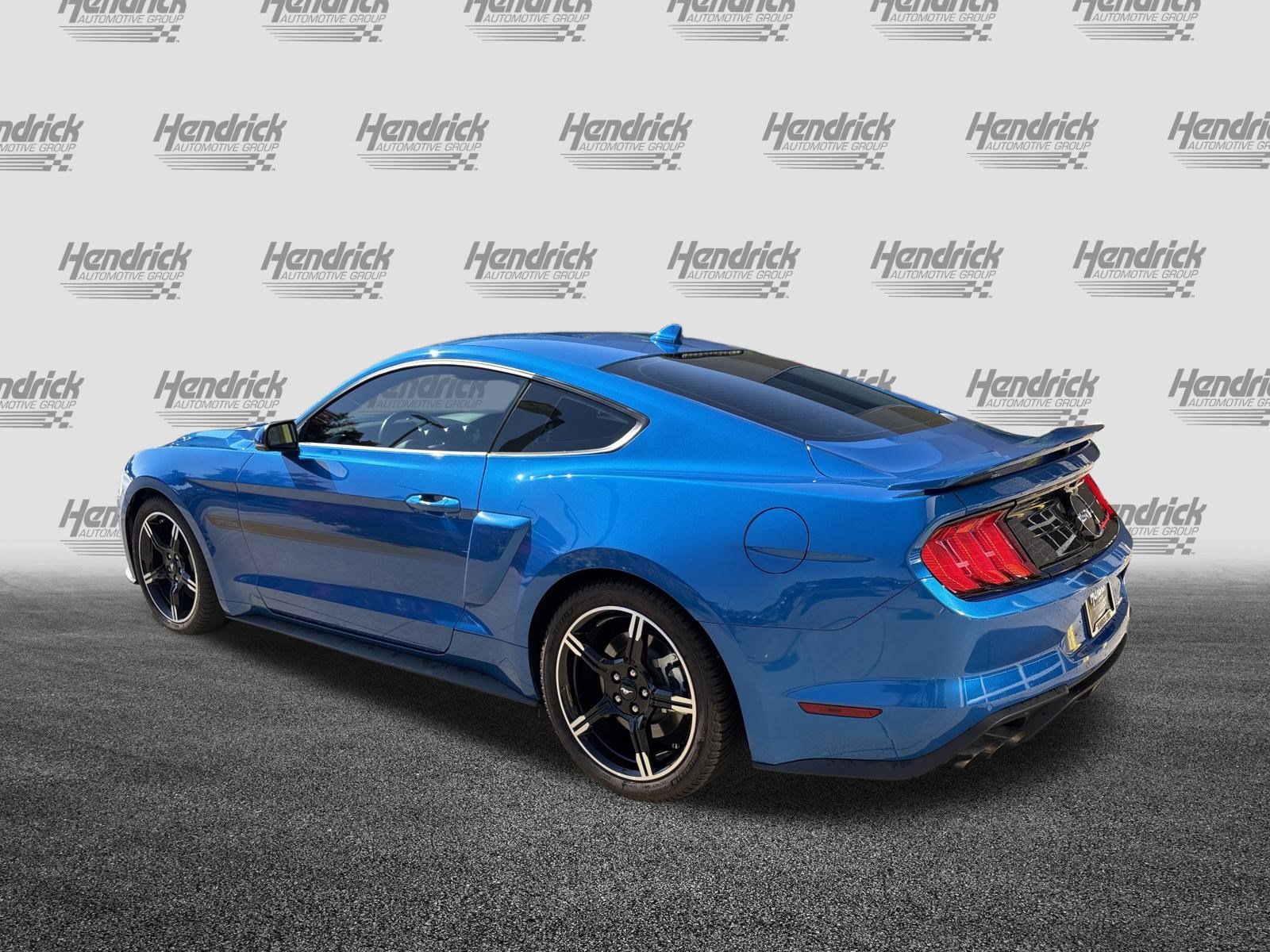 Used 2020 Ford Mustang GT Premium w/ Equipment Group 401A RWD image 8