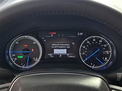 Used 2022 Toyota Venza XLE image 27