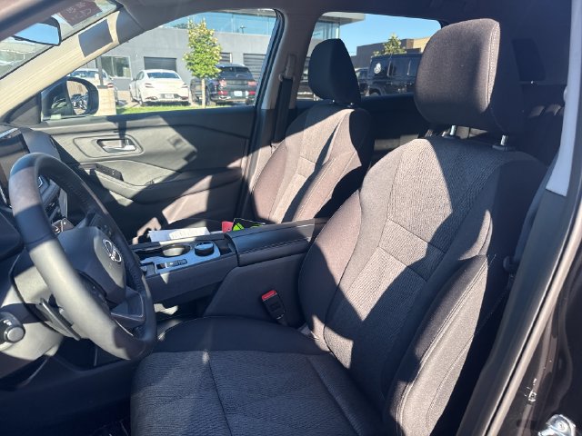 Certified 2026 Nissan Rogue SV w/ Cold Weather Package AWD/4WD image 14