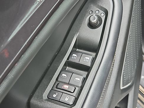 Used 2021 Jeep Grand Cherokee L Laredo AWD/4WD image 13