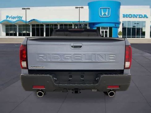 Certified 2026 Honda Ridgeline Black Edition image 4