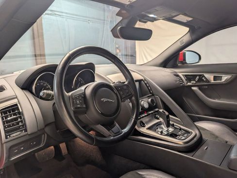 Used 2017 Jaguar F-TYPE Coupe 2D image 8