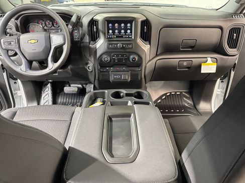 New 2026 Chevrolet Silverado 1500 W/T image 12