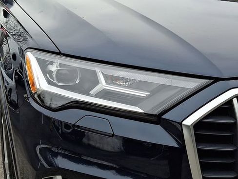 Used 2024 Audi Q7 2.0T Premium image 9