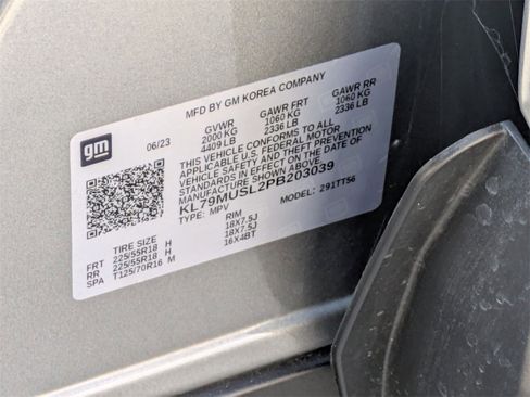 Used 2023 Chevrolet TrailBlazer RS w/ Sun and Liftgate Package image 30