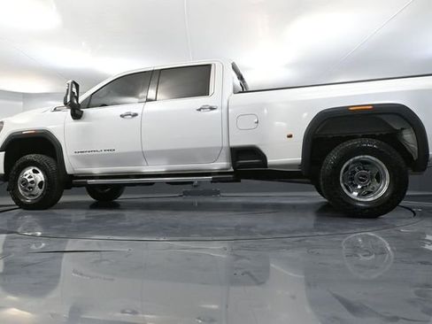 Used 2021 GMC Sierra 3500 Denali w/ Denali Ultimate Package image 63