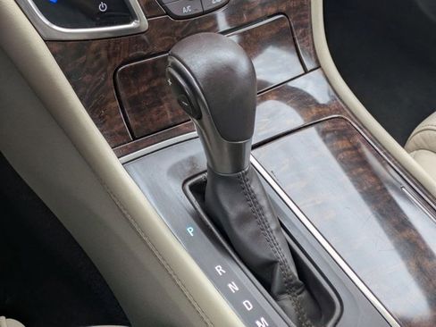 Used 2014 Buick LaCrosse Leather w/ Driver Confidence Package image 17