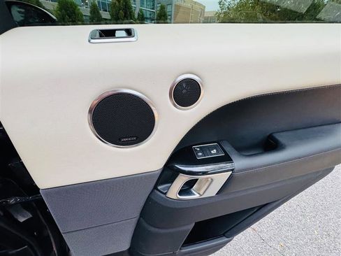 Used 2019 Land Rover Range Rover Sport HSE Dynamic image 24