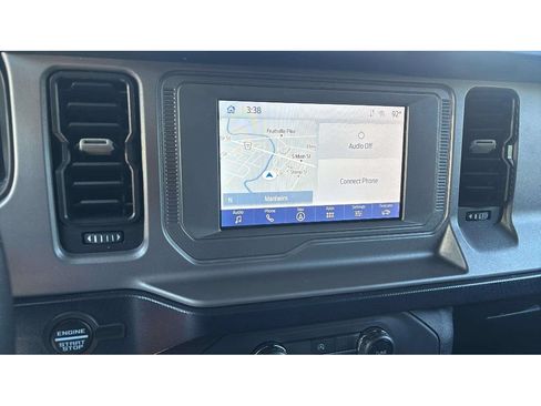 Used 2023 Ford Bronco Outer Banks AWD/4WD image 18