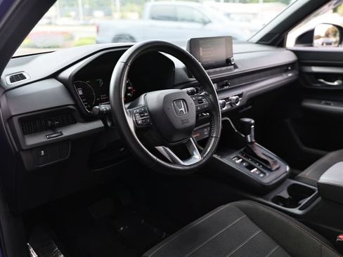 Used 2023 Honda CR-V Sport image 18