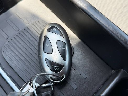 Used 2025 Hyundai Santa Fe SEL AWD/4WD image 27