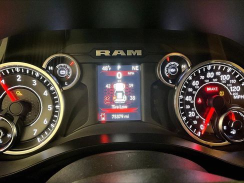 Used 2019 RAM 1500 Big Horn image 19