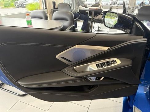 Used 2022 Chevrolet Corvette Stingray Preferred Conv w/ Battery Protection Package RWD image 14